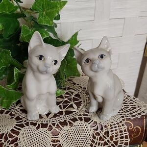 👉*VINTAGE* 2 ADORABLE OTAGIRI GREY & WHITE PORCELAIN KITTENS CATS